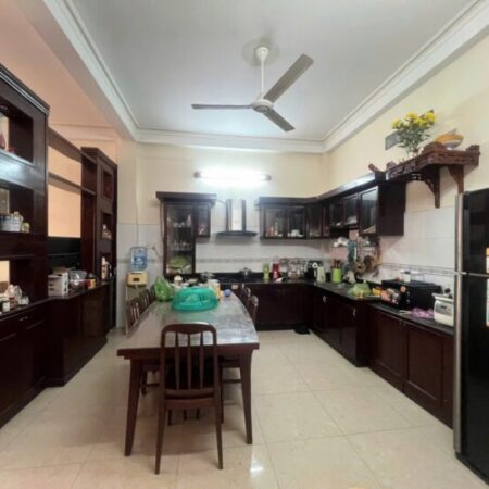 Nhà Vuông 5 tầng HXT tránh 135m2 – Hà Huy Giáp Quận 12 Nhà Vuông 5 tầng HXT tránh 135m2 – Hà Huy Giáp Quận 12