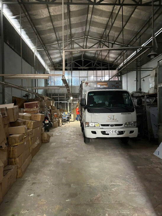 Giảm Sốc 2.4 tỷ! Nhà xưởng Đường 8m 339m2, Nở hậu – Trung Mỹ Tây 12 Q12 S