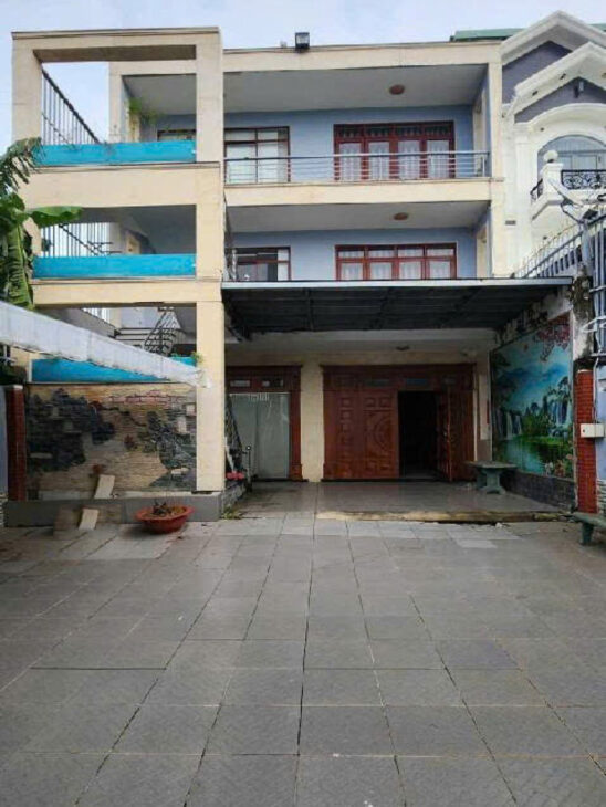 Nhà Mặt tiền 3 tầng 307m2, SHR Vuông – Thạnh Lộc 40 Quận 12 SSS