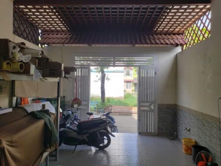 Nhà Vuông SHR 3 tầng HXH né 120m2 – Thạnh Xuân 33 Quận 12 SS