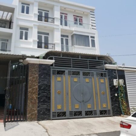 Nhà View sông SHR 3 tầng HXH né 72m2, Vuông – Thạnh Xuân 43 Quận 12 SS