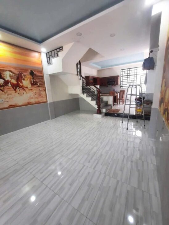 Nhà View sông SHR 3 tầng HXH né 72m2, Vuông – Thạnh Xuân 43 Quận 12 SS