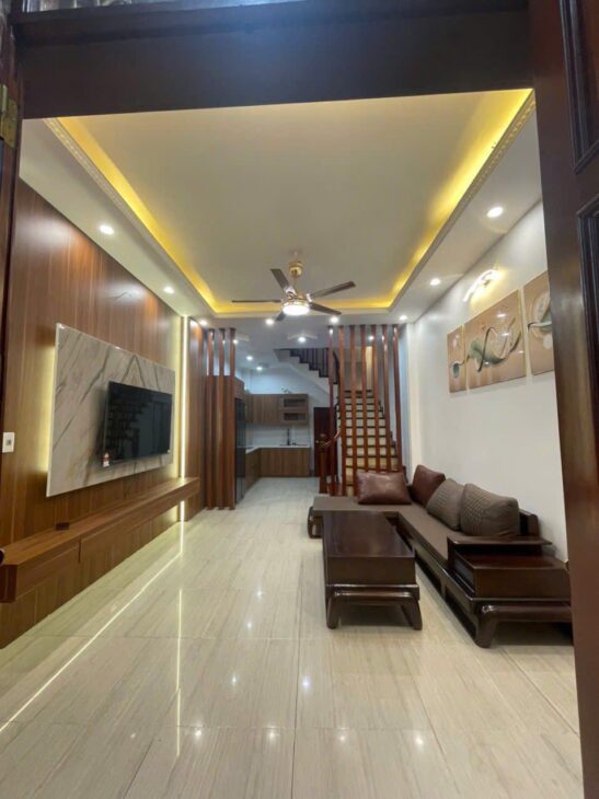 NHÀ ĐẸP NGỌC THỤY – GIA LÂM – 5 TẦNG HIỆN ĐẠI – GẦN NGAY TRUNG TÂM – 40M – 5 TẦNG – GIÁ NHỈNH 8 TỶ