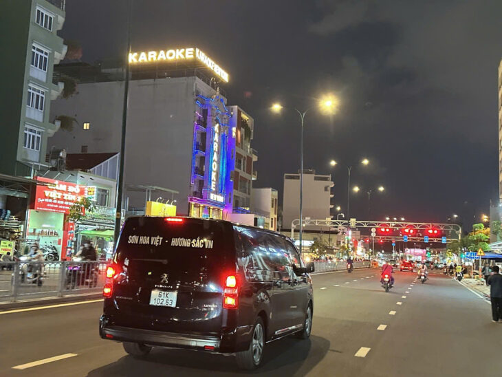 Bán CHDV 5 lầu mới HXH Lê Đức Thọ ngang 5.5m 110m2 12PN gần chợ TN 86tr nhỉnh 17 tỷ.