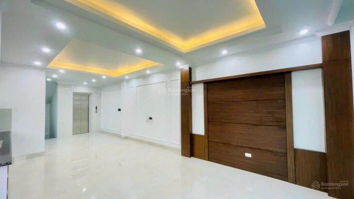 Cho thuê nhà riêng tại Cầu Giấy, 45 triệu, 55 m²/1 tầng, nhà gồm 7 tầng cầu thang máy – thông sàn –