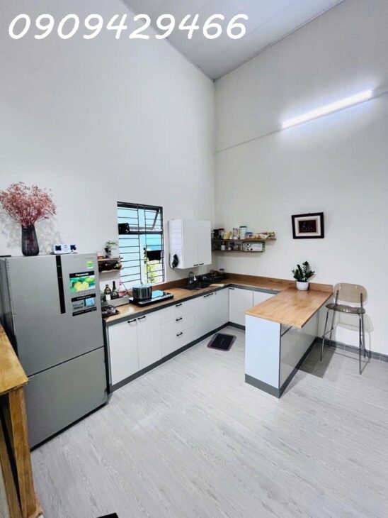 4,2 TỶ – QUẬN 7 – HẺM XE HƠI – SỔ HỒNG RIÊNG – GẦN NGUYỄN VĂN LINH