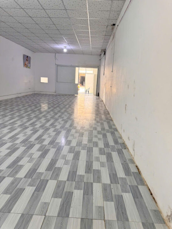 Giảm SỐC 1.5 Tỷ bán GẤP kho xưởng mặt tiền đường xe công Hà Huy Giáp, 275m2 giá còn 10.5Tỷ