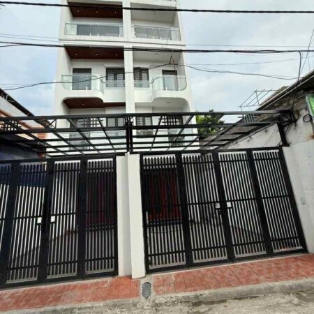bán nhà Hoa Lâm-Việt Hưng, 83m x 5 tầng, thang máy, gara, nở hậu, 6 ngủ khép kín, dòng tiền