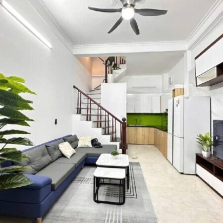 Bán nhà đẹp – Trung tâm Cầu Giấy – 30m2 4 tầng nhỉnh 8 tỷ Bán nhà đẹp – Trung tâm Cầu Giấy – 30m2 4 tầng nhỉnh 8 tỷ