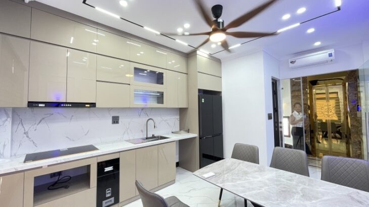 SIÊU PHẨM TRUNG TÂM NGỌC THỤY – NHÀ MỚI ĐẸP – 6 TẦNG THANG MÁY – Ô TÔ ĐỖ CỬA – 9.8 TỶ