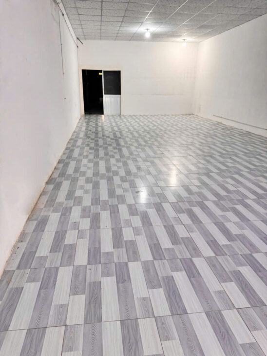 Giảm SỐC 1.5 Tỷ bán GẤP kho xưởng mặt tiền đường xe công Hà Huy Giáp, 275m2 giá còn 10.5Tỷ