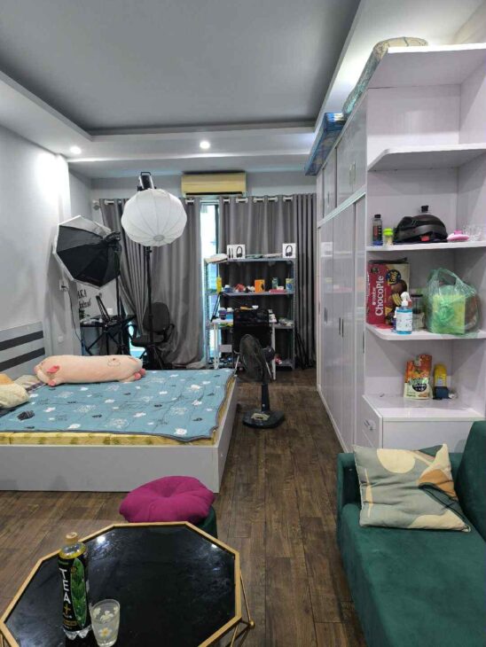 Bán nhà Minh Khai, quận Hai Bà Trưng 50m, lô góc 2 thoáng, dân xây chắc chắn, ngõ nông, rộng, 7 chỗ