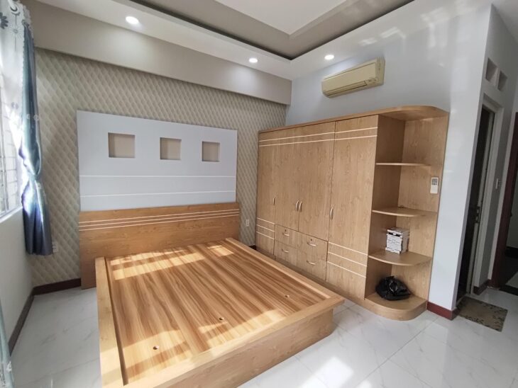 Bán nhà Gò Vấp, hẻm xe hơi vào nhà, 60m2, 5 tầng bề thế, vị trí cực đẹp