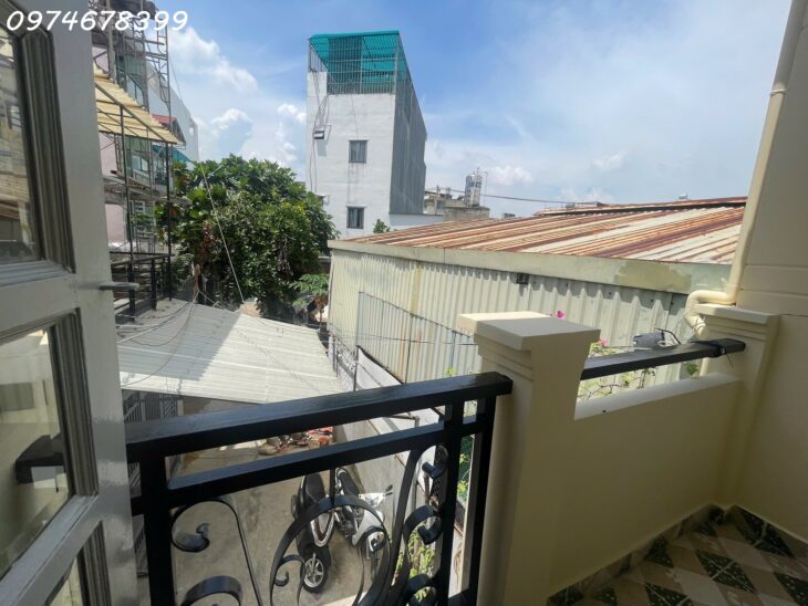☘️☘️☘️ Nhà nhỏ đẹp – giá xinh xinh- Hẻm xe hơi – Gần chợ – Khu dân cư sầm uất.