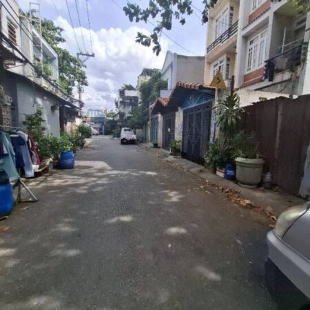 Bán Gấp Kho Xưởng Q.12 Hiệp Thành, 148m2, SH, Giá 8.6 Tỷ. Bán Gấp Kho Xưởng Q.12 Hiệp Thành, 148m2, SH, Giá 8.6 Tỷ.