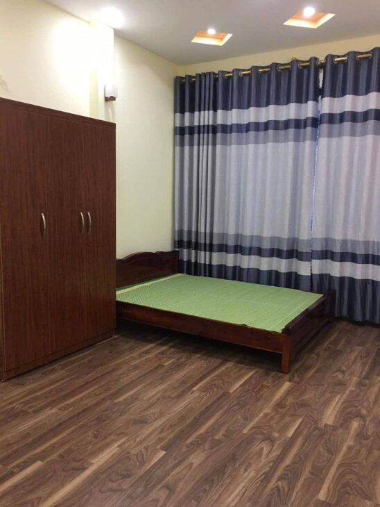 Bán nhà Thanh Liệt, cạnh Linh Đàm, 60m, 5 Tầng, Mặt tiền 4m. Giá 12,8 tỷ.