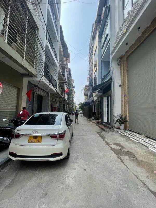 Nhà Kim Giang 32m, 3 tầng, mặt tiền 4m, ngõ thông ô tô tránh, cạnh KĐT mới Đại Kim