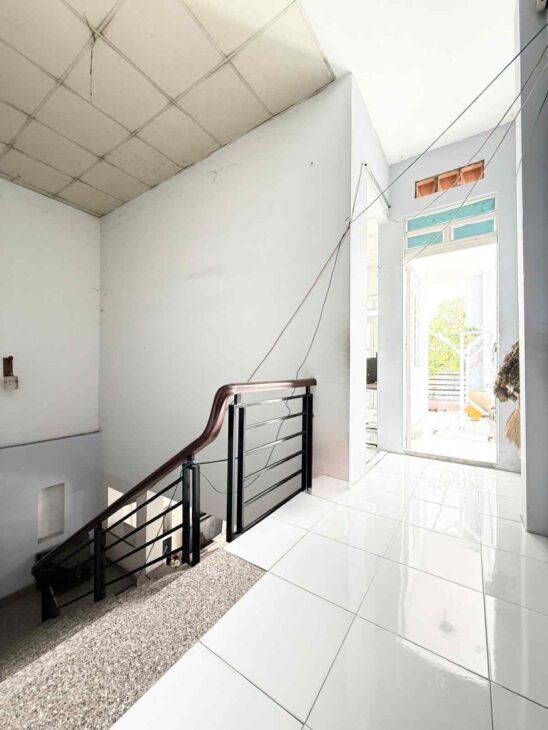 NHÀ 2 TẦNG 80M2 NGANG HƠN 5 MÉT Ô TÔ CÁCH 10M GẦN LÊ THỊ RIÊNG QUẬN 12 – GIÁP GÒ VẤP. CHỈ 3,37 TỶ TL
