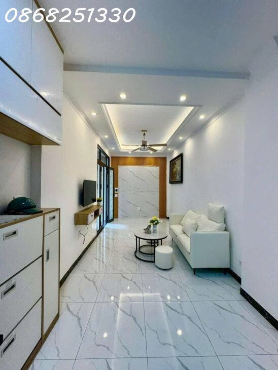 NHÀ ĐẸP MINH KHAI – 5 TẦNG – Ô TÔ TRÁNH – GẦN CHỢ MƠ