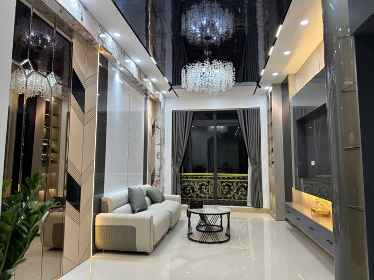 Bán nhà mặt Phố KIM GIANG 41m, 5 Tầng, Mặt tiền 4m; Kinh doanh, gần Khu đô thị. Trường học, Bệnh