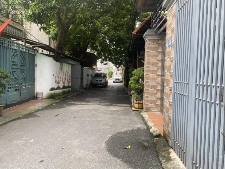 Chủ cần bán đât 40 m2 Trâu Quỳ – Gia Lâm, Giá 4.3 tỷ, 0985865658
