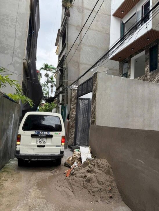 TT Thanh Trì 62m 6 tầng thang máy 8.2 tỉ