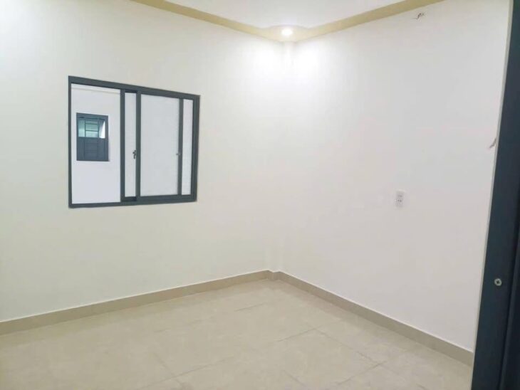 NHÀ 2 TẦNG ĐÚC MỚI TINH – SÁT CHỢ HIỆP THÀNH – 48M² – CHỈ 3,7 TỶ TL – VÀO Ở NGAY.