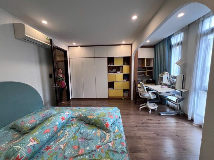 Lô Góc Ôtô tránh-Trần Quang Diệu, Hoàng Cầu 49/67m, 7T Thang máy,MT 6m 33.3 Tỷ