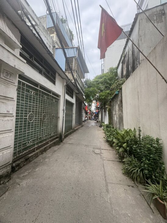 BÁN NHÀ ĐẸP – PHỐ HOÀNG MAI, ngõ thông – ba gác chạy vù vù, 36m2*5 tầng CHỈ CÓ 7,2T