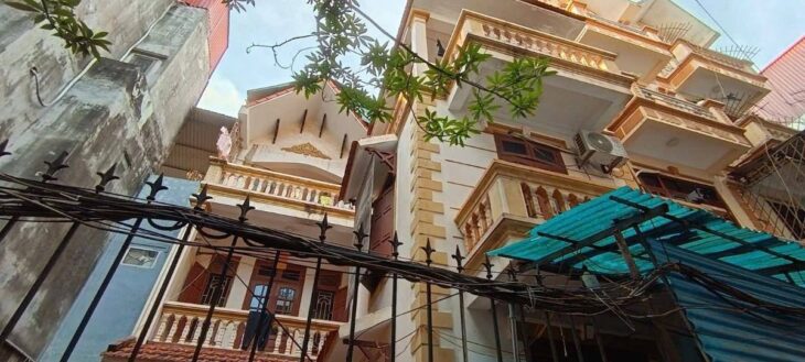 Bán nhà 113m, 3 tầng, mặt tiền 9m; ngõ 3m; giá chào 19,8 Tỷ Bán nhà 113m, 3 tầng, mặt tiền 9m; ngõ 3m; giá chào 19,8 Tỷ