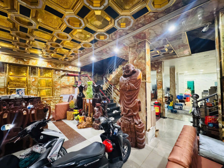 NHÀ 5 TẦNG – 25 PHÒNG – TRUNG TÂM DĨ AN