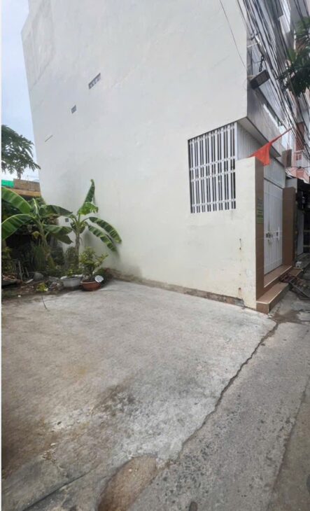 BÁN LÔ ĐẤT HẺM TRẦN PHÚ VĨNH NGUYÊN NHA TRANG