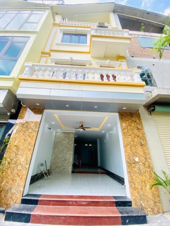 Bán nhà phân lô – oto – kinh doanh đỉnh phố Thịnh Liệt – Hoàng Mai, 76m2 CHỈ 16,1T