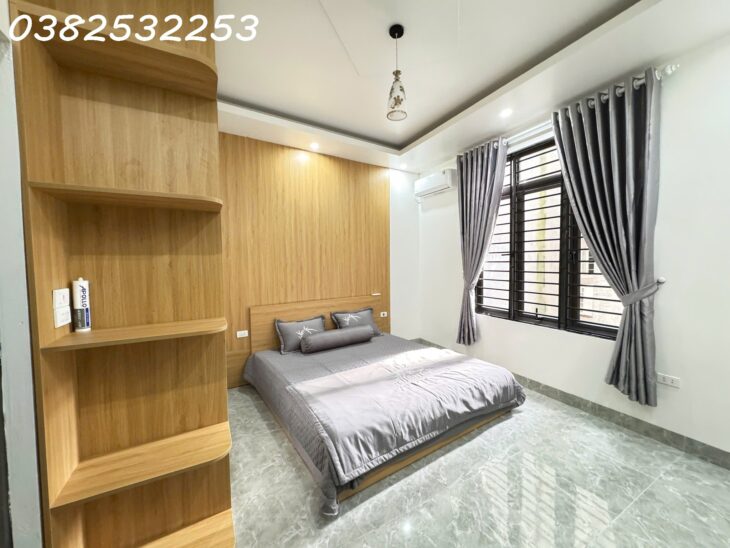 NHÀ MẶT PHỐ LAI XÁ – 1 NHÀ RA QL32 – Diện tích 40m2 – 4 tầng – giá chỉ 8,x tỷ.