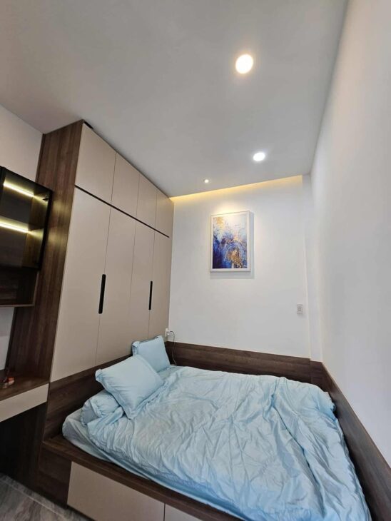 BIỆT THỰ SÂN VƯỜN NGAY TRUNG TÂM HÓC MÔN 155M2 NGANG KHỦNG 7M. GẦN CHỢ HÓC MÔN.