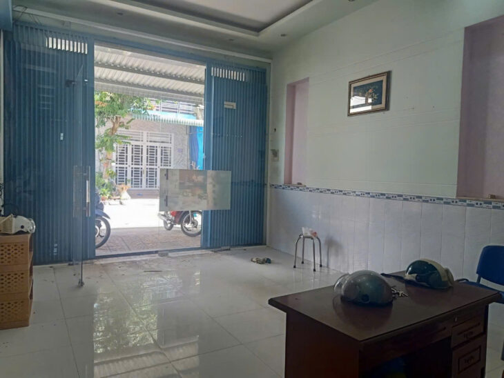 nhà 9 triệu mới đẹp Hưng Phú phù hợp văn phòng công ty,dạy học,spa