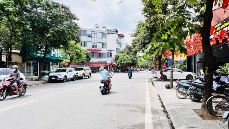 bán nhà mặt phố Việt Hưng, lô góc 3 thoáng, mặt tiền 19m, vỉa hè, kinh doanh ngày đêm