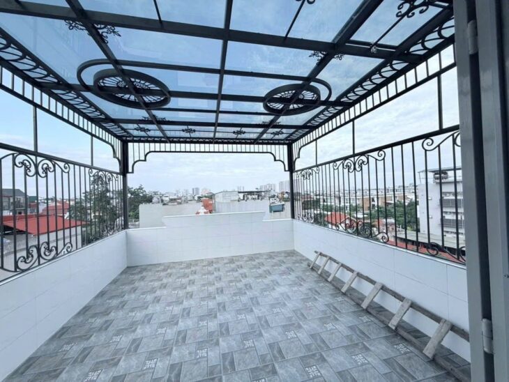 BÁN NHÀ MỚI TINH NGỌC THUỴ- LONG BIÊN, THANG MÁY, 50M-NHỈNH 14 TỶ