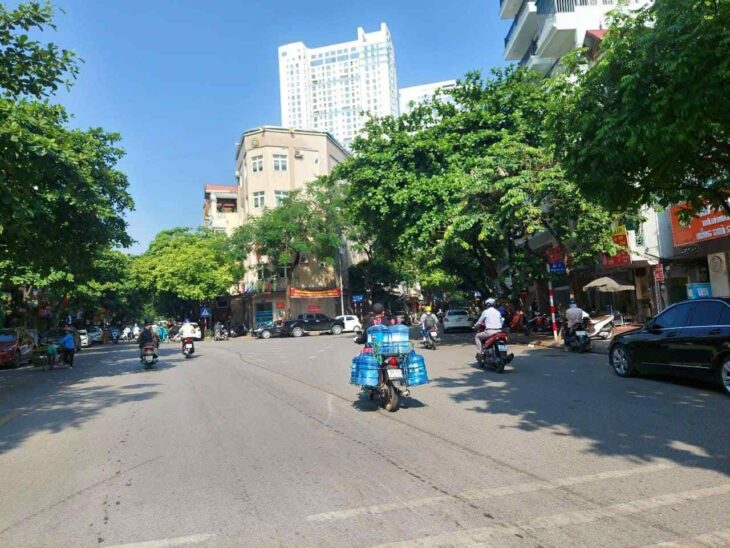bán nhà Ngọc Lâm, 145m x 9 tầng, mặt tiền 7.5m, vỉa hè, ôtô tránh, dòng tiền ổn định 140tr/tháng