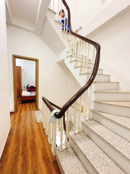 bán nhà 3 tầng trần lãm gần nguyên văn năng, cách 30m ra mặt đường nguyễn văn năng