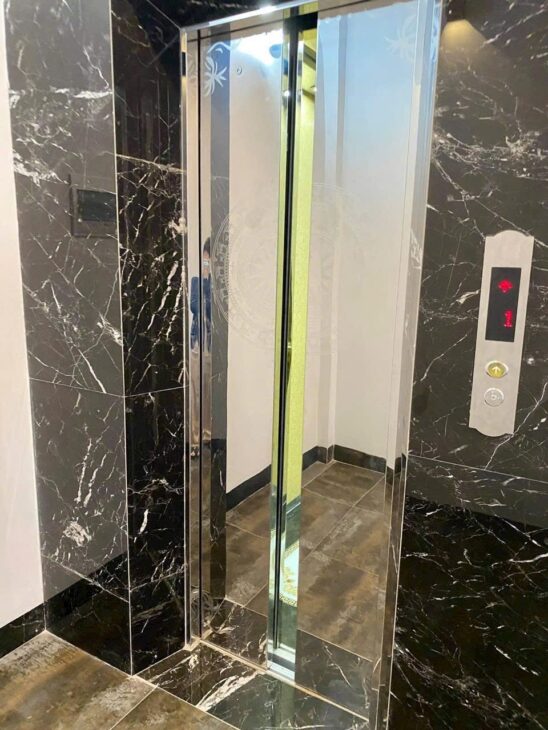 Cho thuê Nhà KD, VP, Nhà Hàng, 96m2_ 4T; vỉa hè, Đào Tấn-32 Tr