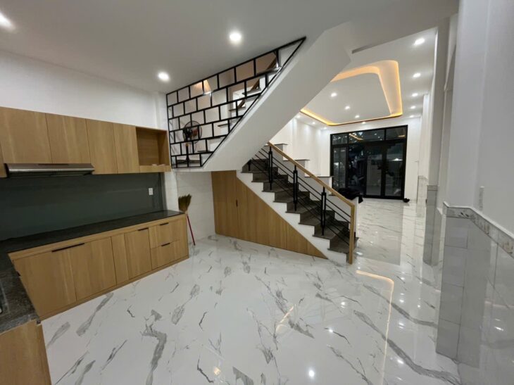 🌟 CHỈ 5,7 TỶ – NHÀ 2 TẦNG MẶT TIỀN TÔN ĐẢN – KINH DOANH ĐA NGÀNH NGHỀ 🌟