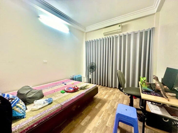 BÁN NHÀ CỔ LINH THẠCH BÀN LONG BIÊN – 39M² – 4 TẦNG – NGÕ Ô TÔ – 4 PHÒNG NGỦ – 7,8 TỶ – SỔ ĐỎ