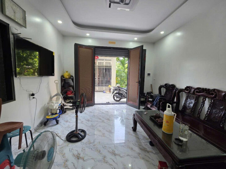 BÁN NHÀ TƯ ĐÌNH BÁT KHỐI LONG BIÊN – 48M² – 5 TẦNG – 8,15 TỶ – GẦN Ô TÔ – NHÀ ĐẸP Ở NGAY