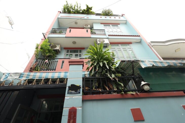 Sắp ngộp bank, nhà 4 tầng ngang 7m, gần nhà ga T3