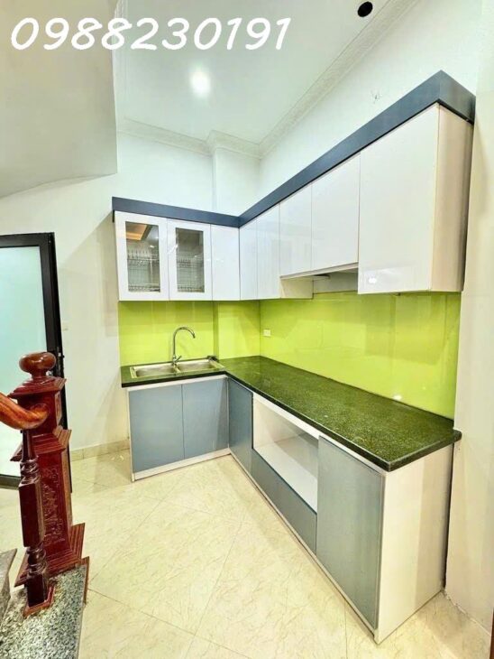 Siêu Hiếm Bán nhà Vũ Xuân Thiều – 5 tầng – xây mới – ngõ ô tô thông nhỉnh 5 tỷ