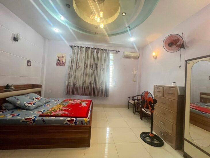 Bán nhà đường số 24, Phường Hiệp Bình, TP HCM. DT 105m2, 3 tầng, 3PN. Sổ hồng, giá 11.85 tỷ.