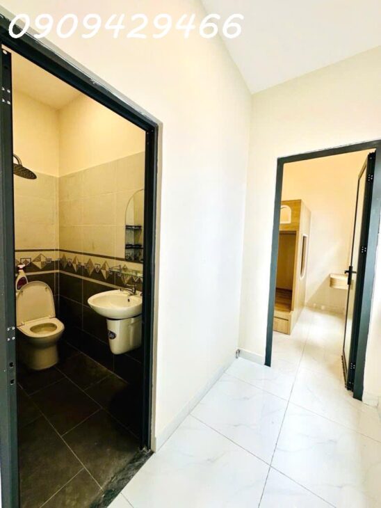 5,1 TỶ – QUẬN 7 – HẺM XE HƠI – SỔ HỒNG RIÊNG – GẦN ĐƯỜNG NGUYỄN THỊ THẬP