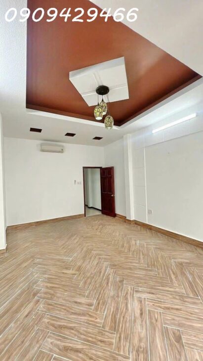 4,2 TỶ – QUẬN 7 – HẺM XE HƠI – SỔ HỒNG RIÊNG – GẦN NGUYỄN VĂN LINH