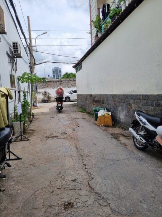 BẤN NHÀ TIỆN XÂY MỚI 47M2 – CHỈ NHỈNH 4 TY – BÌNH TRỊ ĐÔNG – BÌNH TÂN